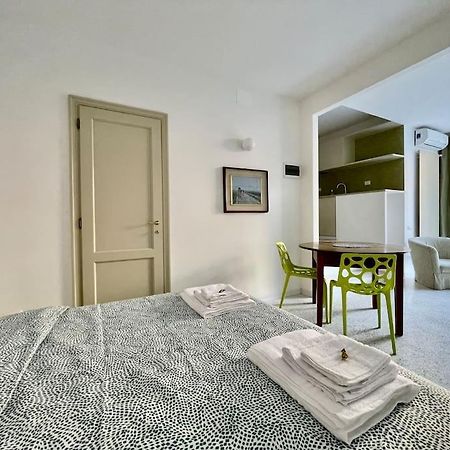 Modern Apartment Navigli มิลาน ภายนอก รูปภาพ