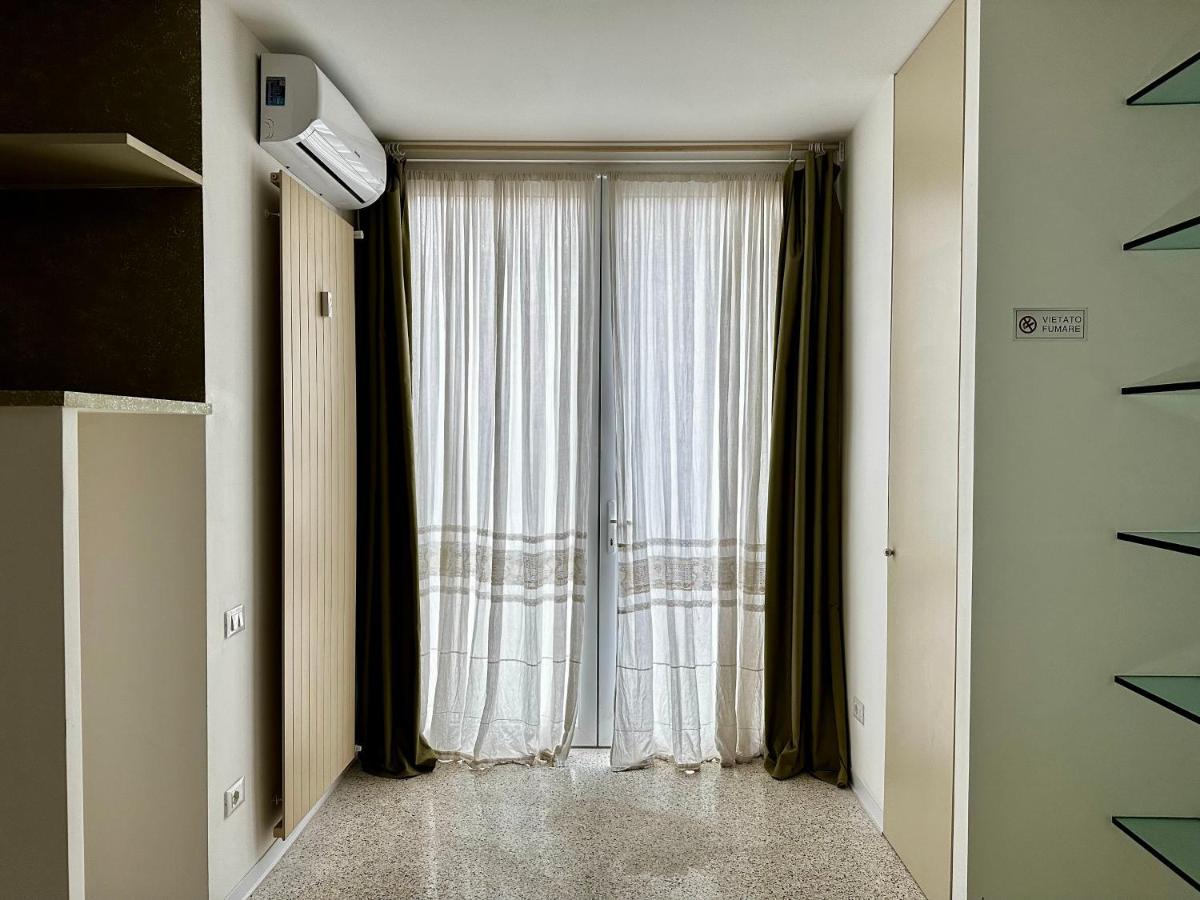 Modern Apartment Navigli มิลาน ภายนอก รูปภาพ