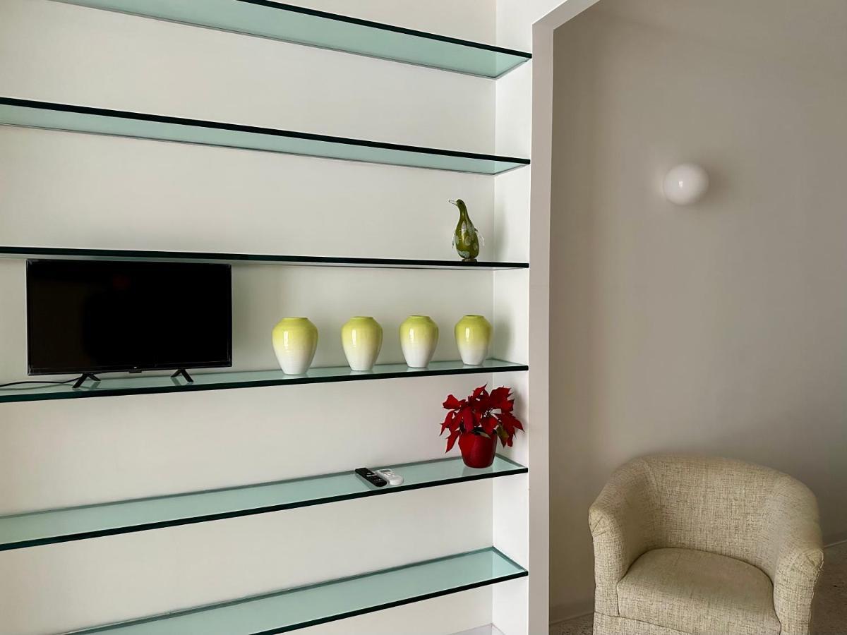 Modern Apartment Navigli มิลาน ภายนอก รูปภาพ